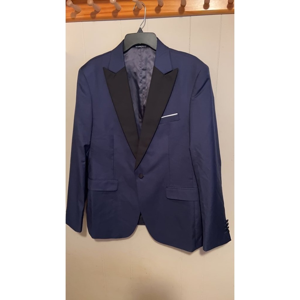 WANGYUE Men's Navy Blue Blazer with Black Lapel